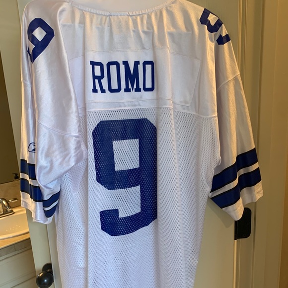 Tony Romo jersey - Picture 1 of 3